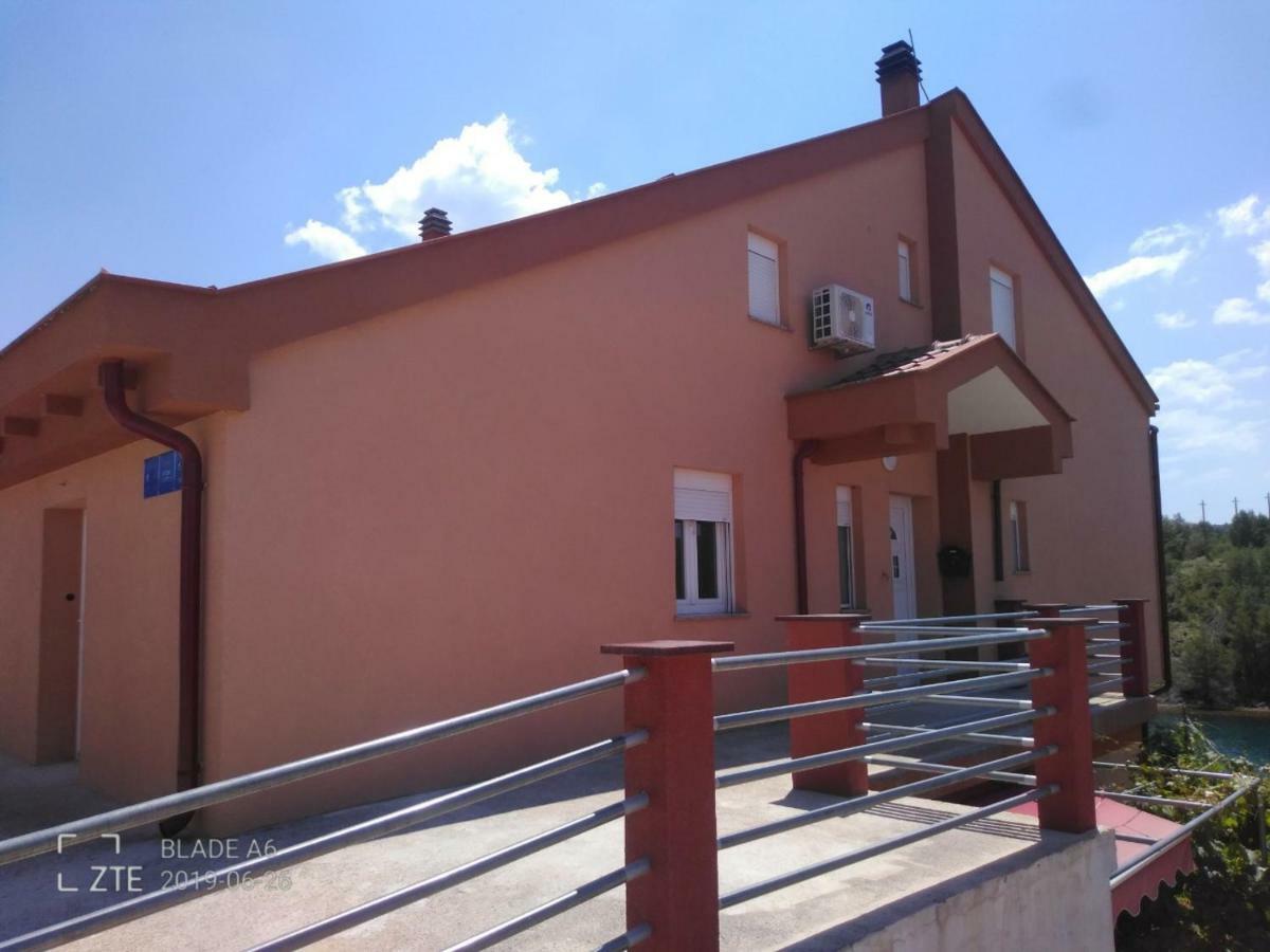 Tereza Apartment Obrovac Luaran gambar